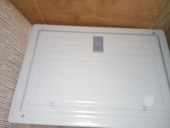 BREAKER BOX W/ BREAKERS! GOOD CONDITION! ASKING $75 CAN MEET, DELIVER OR PICK UP IN AZLE!