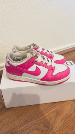 Nike Dunk Low Trainers