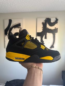 AIR JORDAN 4 THUNDER