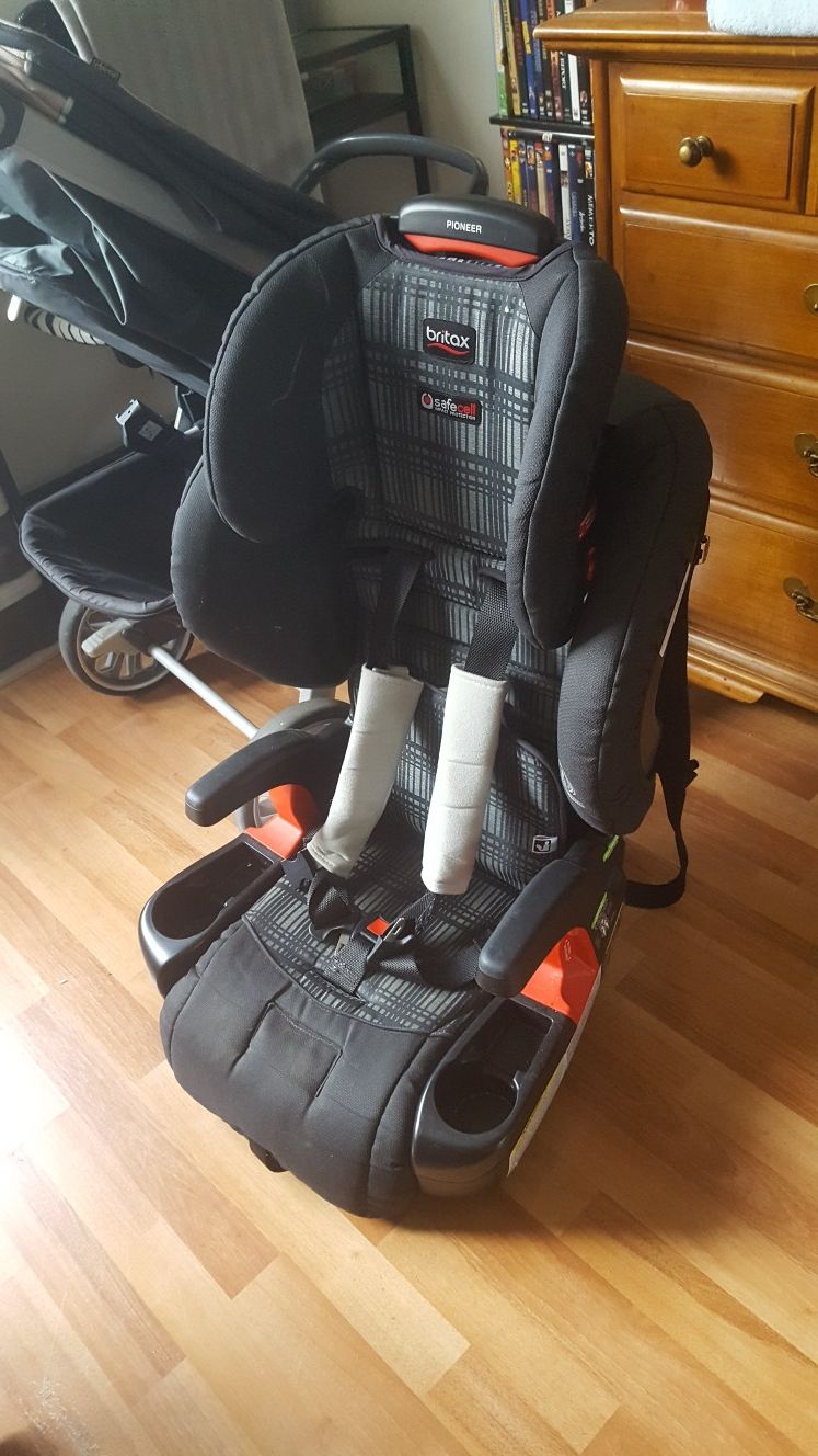 Car seat britox by pioneer