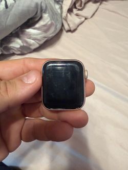 Apple Watch SE
