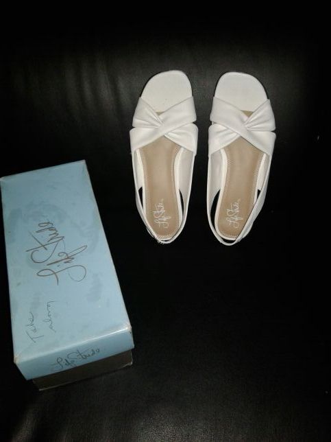 White Mimosa duncan sandal.Make an offer.