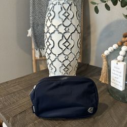 Lululemon Belt Bag 