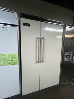 VIKING 48”WIDE BUILT IN REFRIGERATOR SIDE BY SIDE
