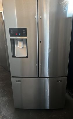 Samsung 3 Door Stainless Steel Refrigerator With Water and Ice Maker
