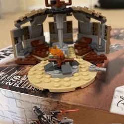 Trouble on tatooine lego set sale
