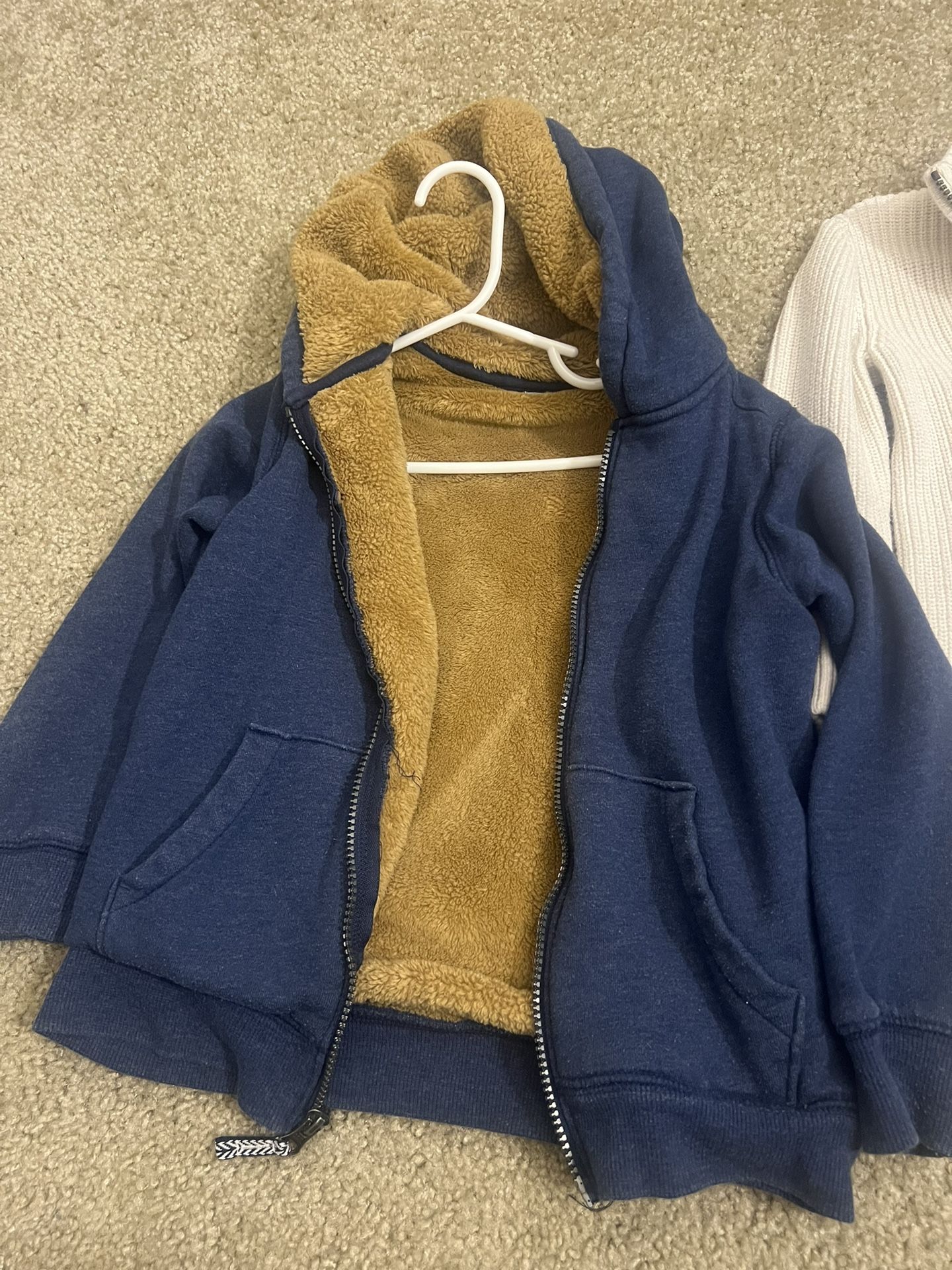 Carters Size 6 Sweater