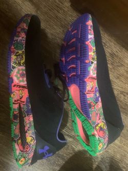 Men’s size 14. Under armour