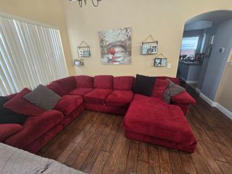 Sectional couch