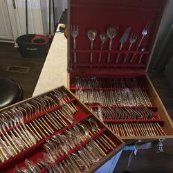 Silverware Set