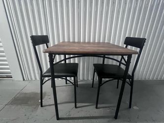 Dinette table for sale!!