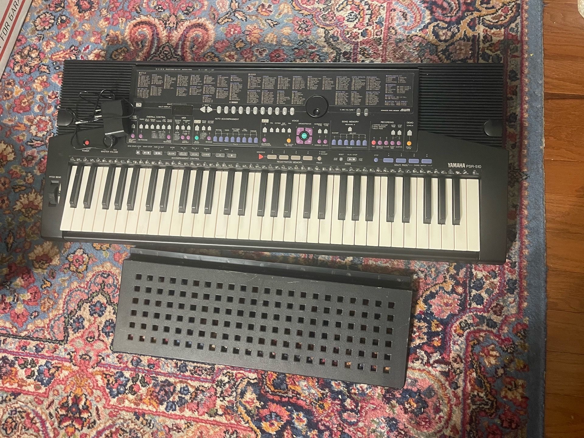 Yamaha PSR-510 61-Key MIDI Portable Keyboard Synthesizer