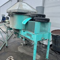Towable Cement Mixer