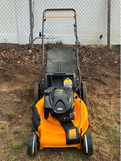 Poulan Pro lawn mower self propelled
