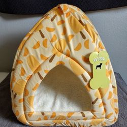 Brand New Pet Bed $25 Pick Up Only No Holds