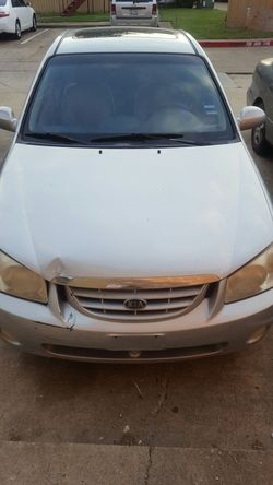 2005 Kia spectra blue title