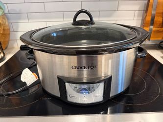 Slow cooker
