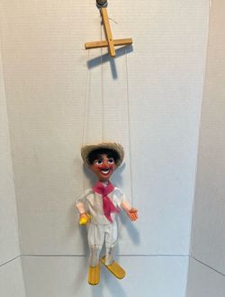 ANTIQUE PUPPET W/ STRINGS