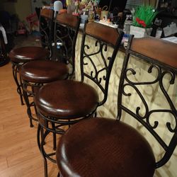 4 Bar Stools Chairs Barstools 29"