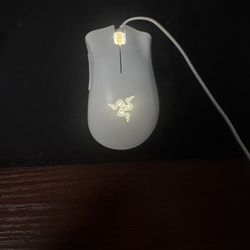 Razer DeathAdder Essential 
