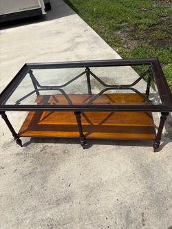 Coffee table glass