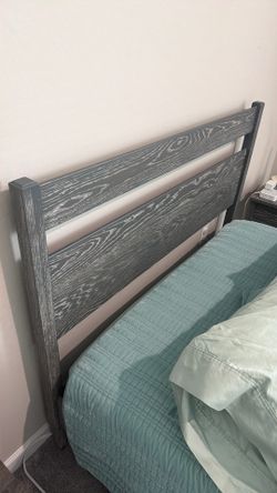 Pottery Barn Bedroom Set (Full Sizes)