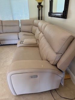 Sectional sofa