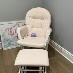 FREE rocking Chair And Foot Stool