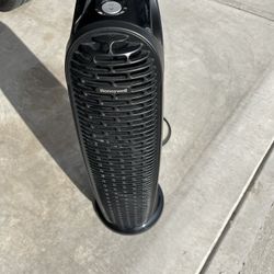 Honeywell HFD230B Air Purifier