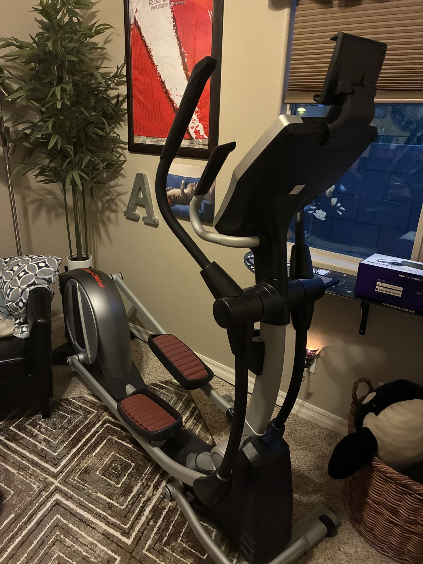 Pro Form Elliptical