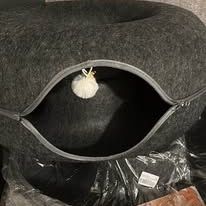 Cat tunnel bed (4 available)