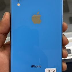 Apple iPhone XR 64 GB Factory Unlocked 