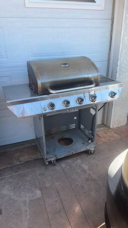 Nexgrill Stainless Steel 4-Burner Gas Grill