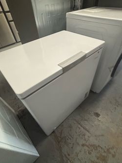 MIDEA CHEST FREEZER