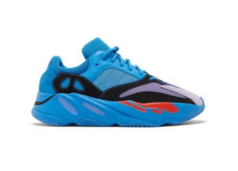 Yeezy Boost 700 (Hi-Res Blue)