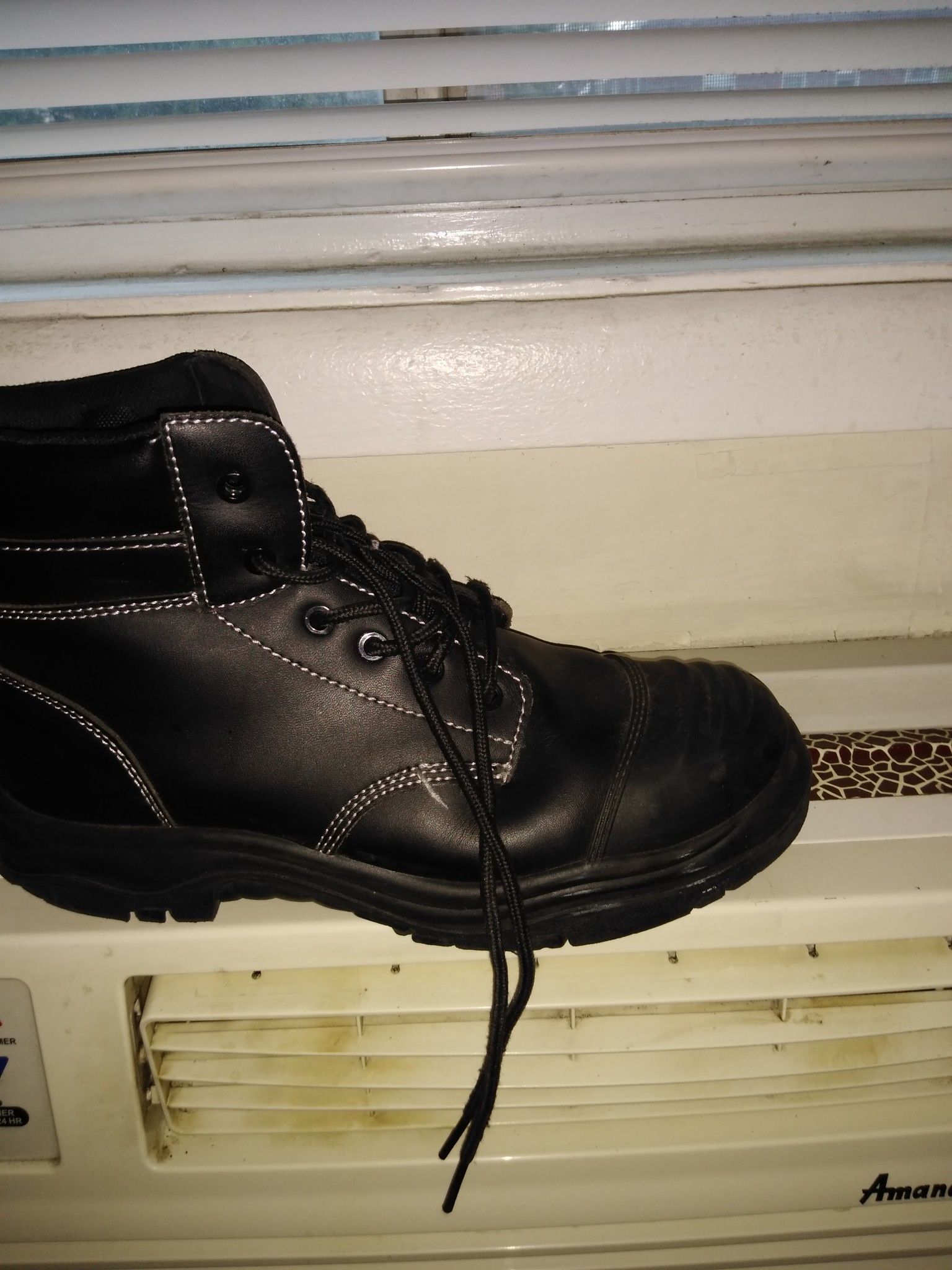 Steel toe boots size 10