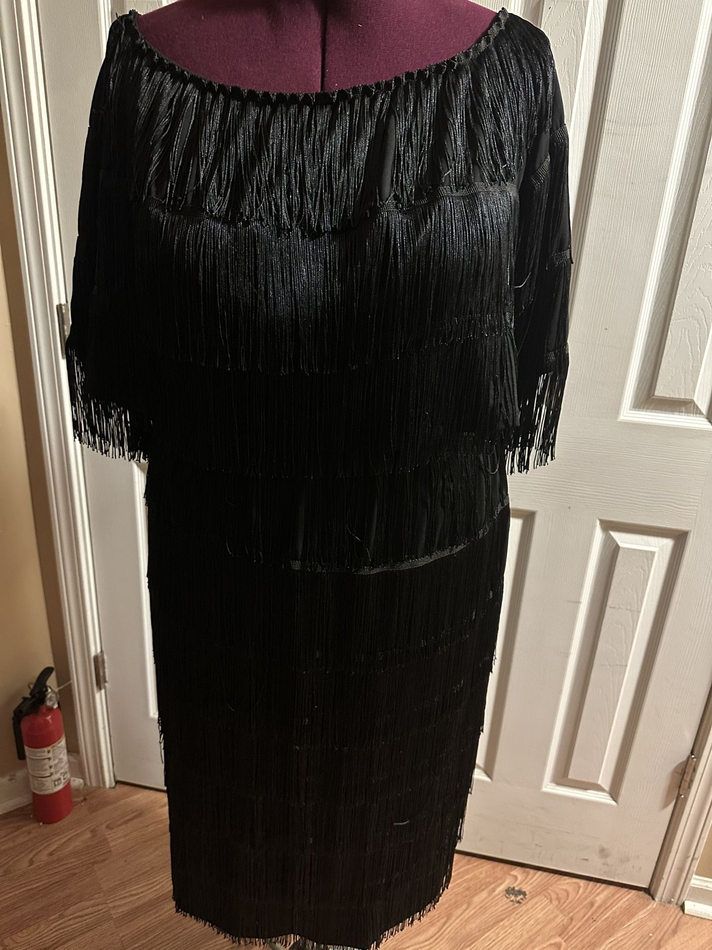 Fringe Skirt Set Size 22/24