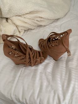 Neutral color heels