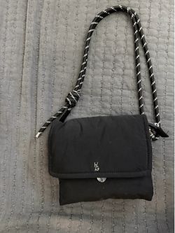 Black purse with wallet included