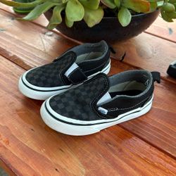 Checkered Baby Vans 