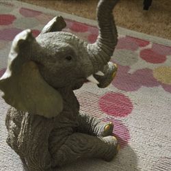 Elephant Figurine Statue Decorative