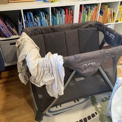 Nuna Sena Aire- Pack N Play