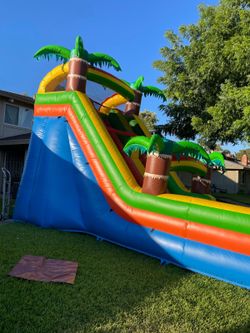 Inflatable Water Slide