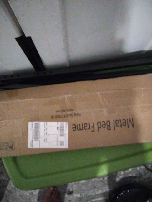 Brand New Bed Frame King Size