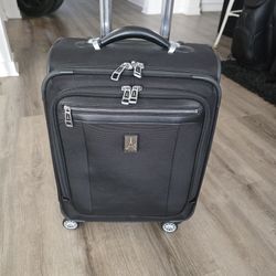 Brand New Travel Pro Magna 2 Interational Carry On