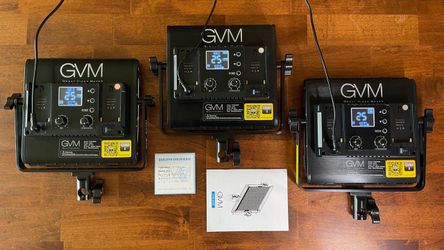 GVM 3 RGB 850D Video Lights + 3 GVM Tripods