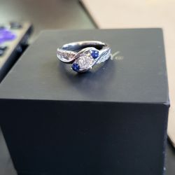 14kw 1ctw Round Cut Diamond Ring