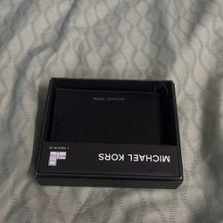 Brand New Michael Kors Wallet