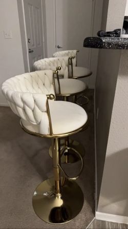 Set 4 sillas de barra blancas con dorado (nuevas en su caja)