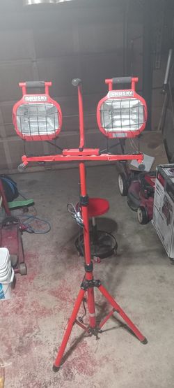 Halogen Work Lights With Tripod Stand